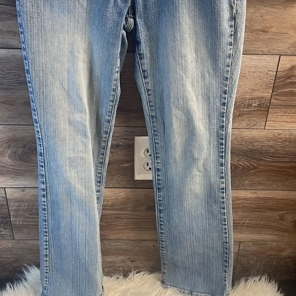 Express Jeans Stretch Ladies Size 7/8, Blue Faded